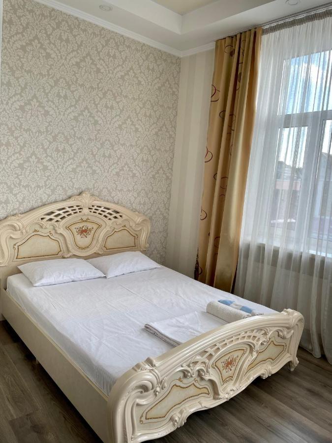 Apartment Studio -Біля Вокзалу-Недалеко Від Центру-Городоцька 151 Lviv Exterior foto